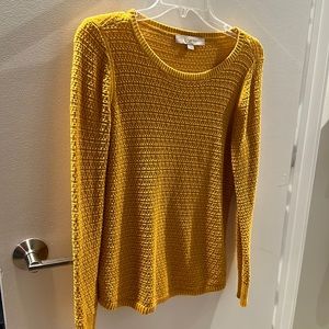 Yellow-gold sweater